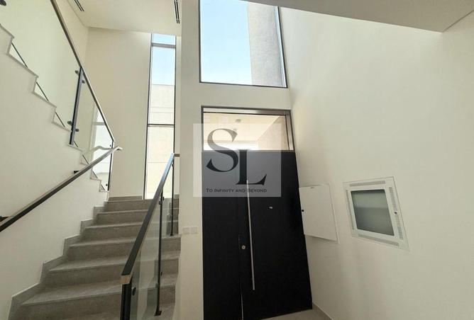 138750957 - Property Image 2