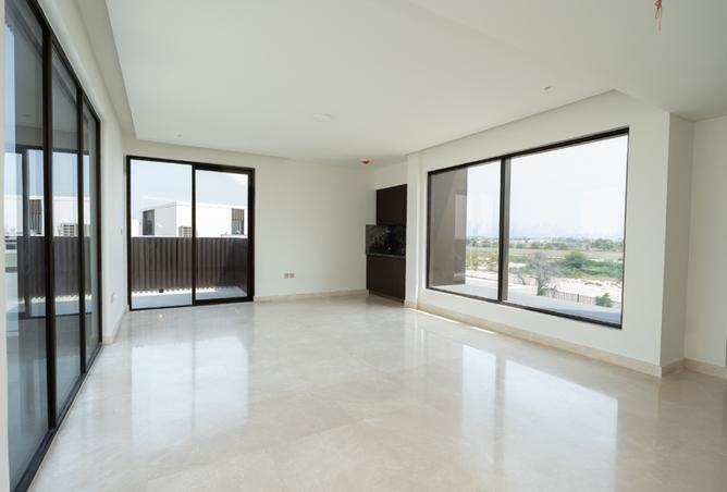 98707655 - Property Image 2