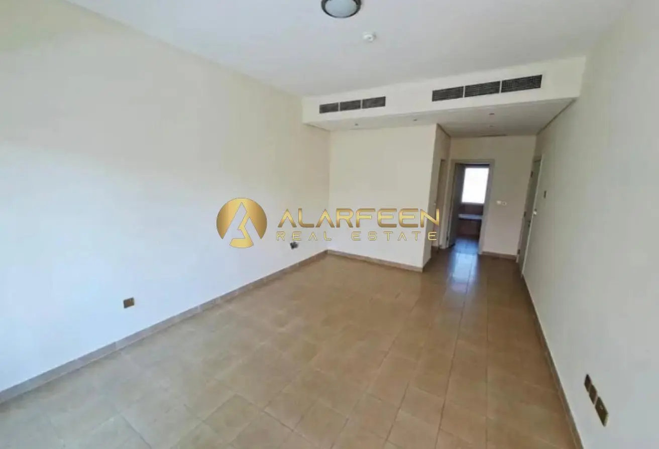 105125942 - Property Main Image
