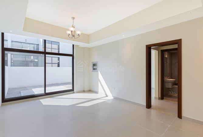 82353143 - صورة العقار 2