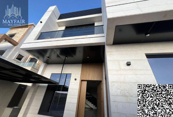 94444377 - Property Image 3
