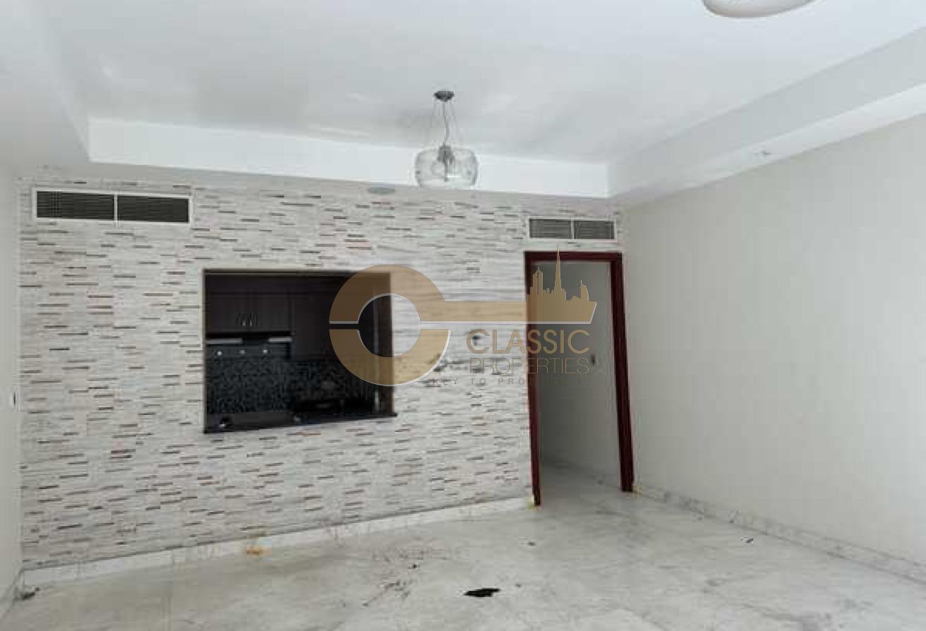 BEAST DEAL | FAMILY LIVING | MAIDS ROOM photo 5