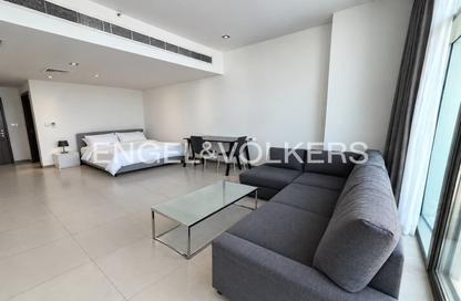 Apartment - Studio - 1 for rent in Liberty House - DIFC - Dubai