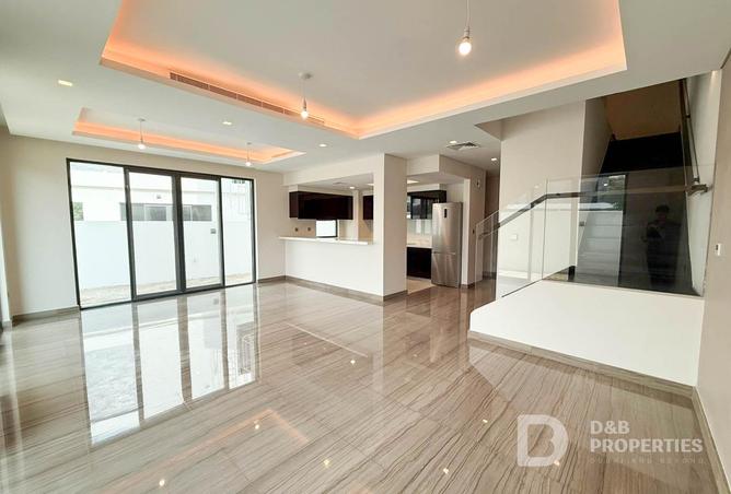 76961965 - Property Image 3