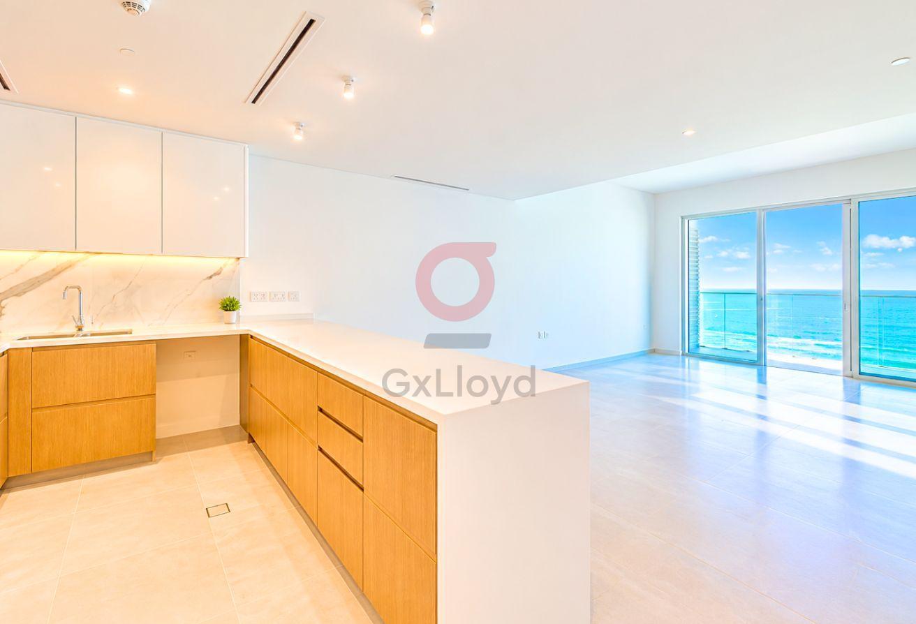 Premium 2BR | Water View | Prime Location photo 7