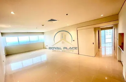 Apartment - 2 Bedrooms - 3 Bathrooms for rent in Park Place Tower - Sheikh Zayed Road - Dubai