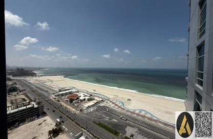 Apartment - 2 Bedrooms - 3 Bathrooms for rent in Corniche Tower - Ajman Corniche Road - Ajman