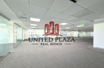 Office Space - Studio for rent in CI Tower - Cornich Al Khalidiya - Al Khalidiya - Abu Dhabi