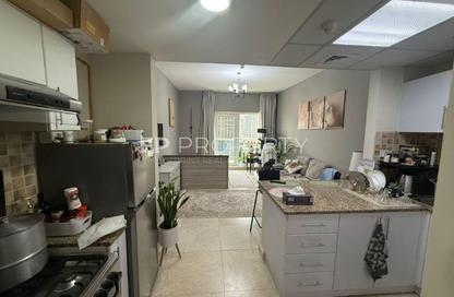 Apartment - Studio - 1 Bathroom for rent in Safeer Tower 1 - Safeer Towers - Business Bay - Dubai