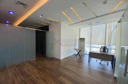 Office Space - Studio - 1 Bathroom for rent in Park Lane Tower - Business Bay - Dubai