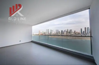 Apartment - 3 Bedrooms - 5 Bathrooms for rent in Al Khan - Sharjah