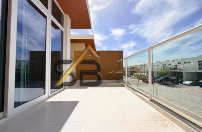 Villa - 3 Bedrooms - 3 Bathrooms for rent in Avencia - Damac Hills 2 - Dubai