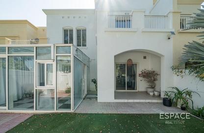 Villa - 3 Bedrooms - 3 Bathrooms for rent in Forat - The Lakes - Dubai