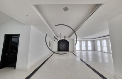 Villa - 5 Bedrooms - 6 Bathrooms for rent in Al Barsha South 2 - Al Barsha South - Al Barsha - Dubai Villa - 5 Bedrooms - 6 Bathrooms for rent in Al Barsha South 2 - Al Barsha South - Al Barsha - Dubai