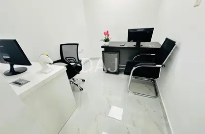 Office Space - 1 Bedroom - 1 Bathroom for rent in Reem Residency - Al Karama - Dubai