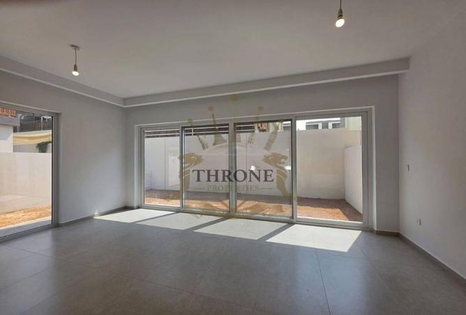 114599423 - Property Image 3