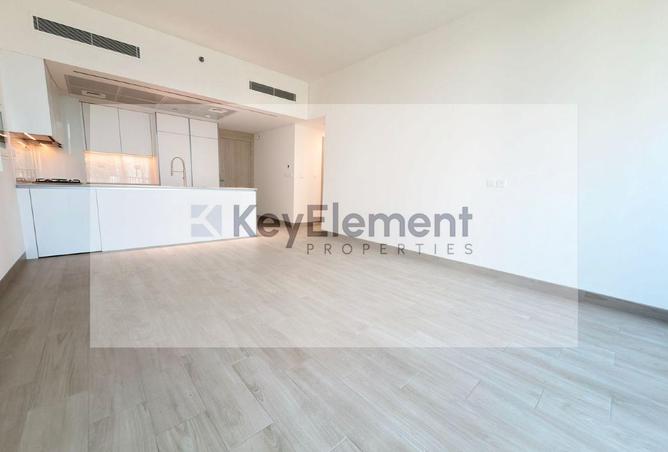 98241372 - Property Image 2