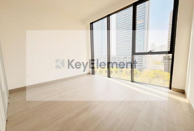 98241372 - Property Image 3