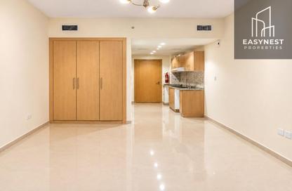Apartment - Studio - 1 for rent in May Residence 4 - May Residence - District 10 - Jumeirah Village Circle - Dubai