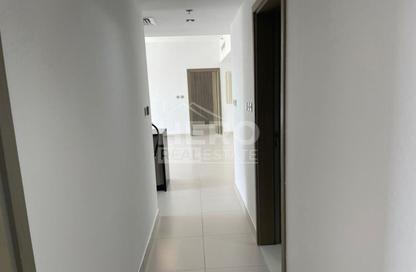 Apartment - 3 - 4 for rent in Meera 2 - Shams Abu Dhabi - Al Reem Island - Abu Dhabi Apartment - 3 - 4 for rent in Meera 2 - Shams Abu Dhabi - Al Reem Island - Abu Dhabi