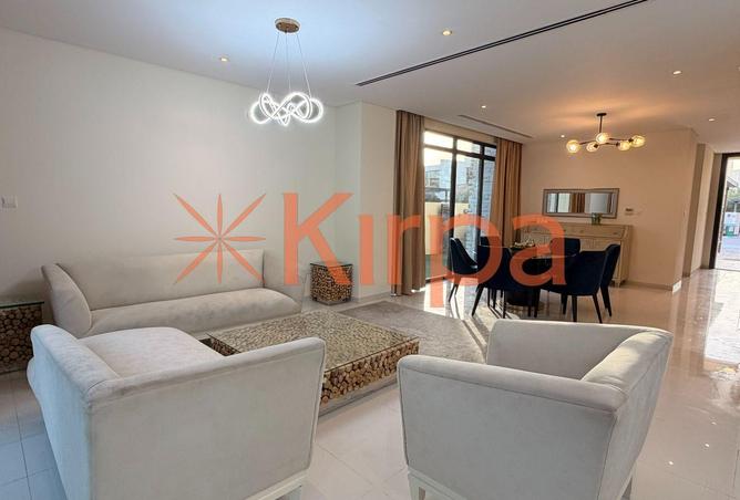 77784028 - Property Main Image