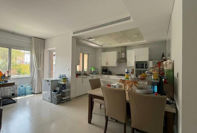 128828041 - Property Image 3