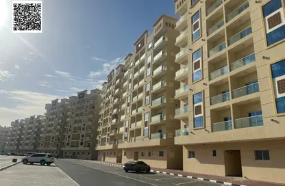 Apartment - Studio - 1 Bathroom for rent in Al Amira Village - Al Yasmeen - Ajman