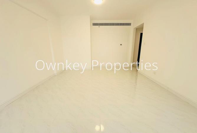 67843725 - Property Image 2