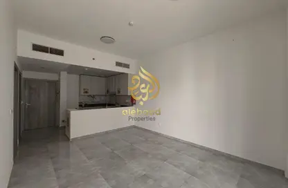 Apartment - 1 Bedroom - 2 Bathrooms for rent in Marah Building - International City Phase 2 - Al Warsan 4 - Al Warsan - Dubai