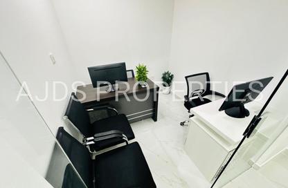 Office Space - 1 Bedroom - 1 Bathroom for rent in Reem Residency - Al Karama - Dubai
