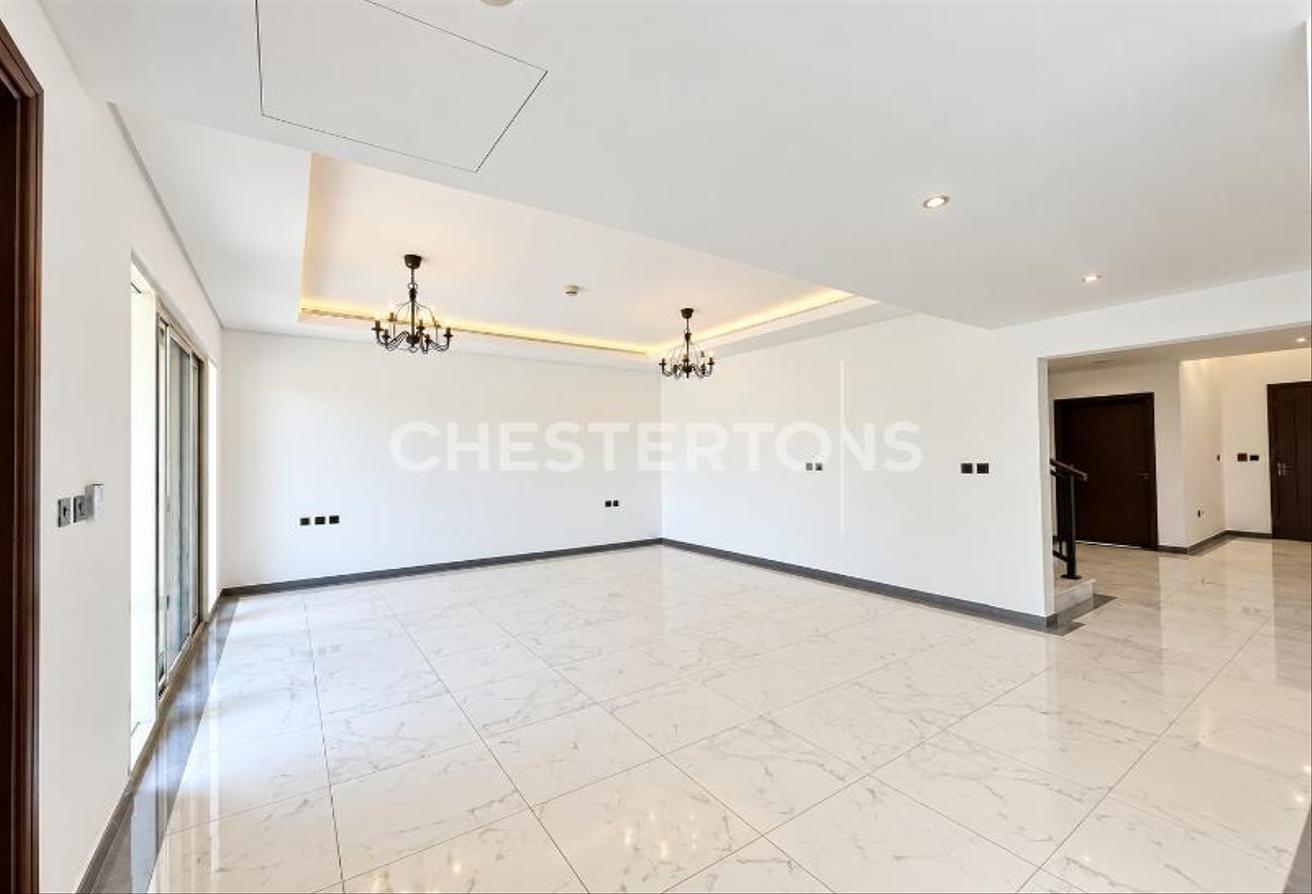 Luxurious Villa | Private Pool | Polo Field View photo 12