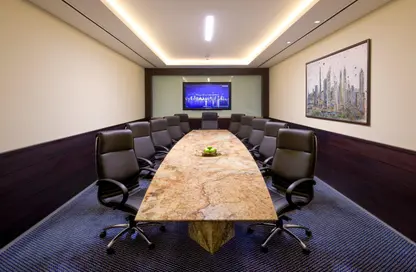 مركز أعمال - استوديو - 2 حمامات للايجار في أبراج الاتحاد - شارع الكورنيش - أبوظبي