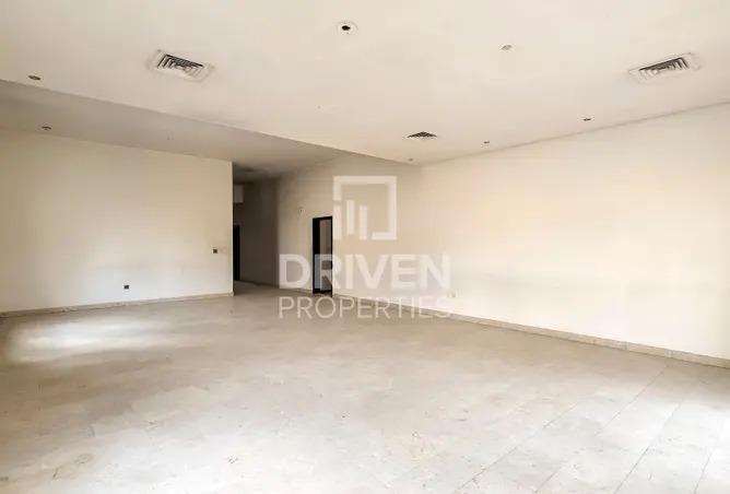 165033667 - Property Image 3