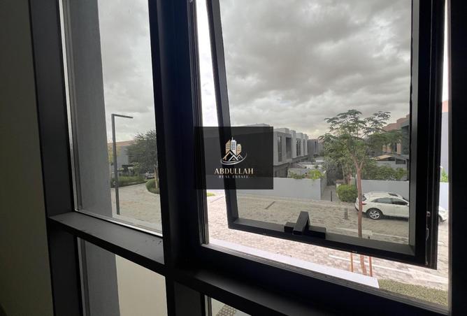 69494705 - Property Image 2