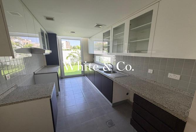 79824105 - Property Image 2