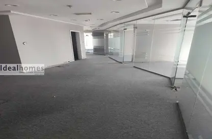 Office Space - Studio for rent in The Regal Tower - Business Bay - Dubai