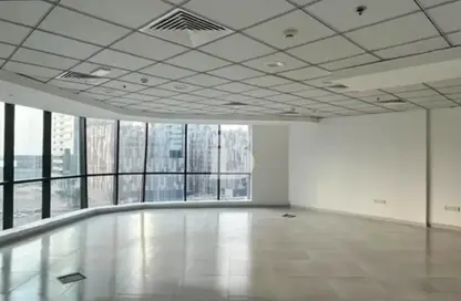 Office Space - Studio for rent in The Regal Tower - Business Bay - Dubai