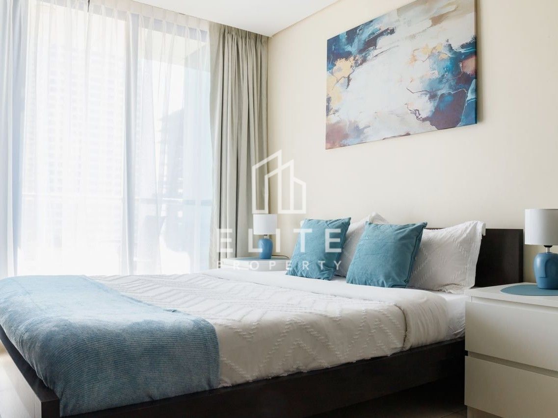 THE MINIMALIST | JLT STUDIO WITH PARTIAL LAKE VIEW