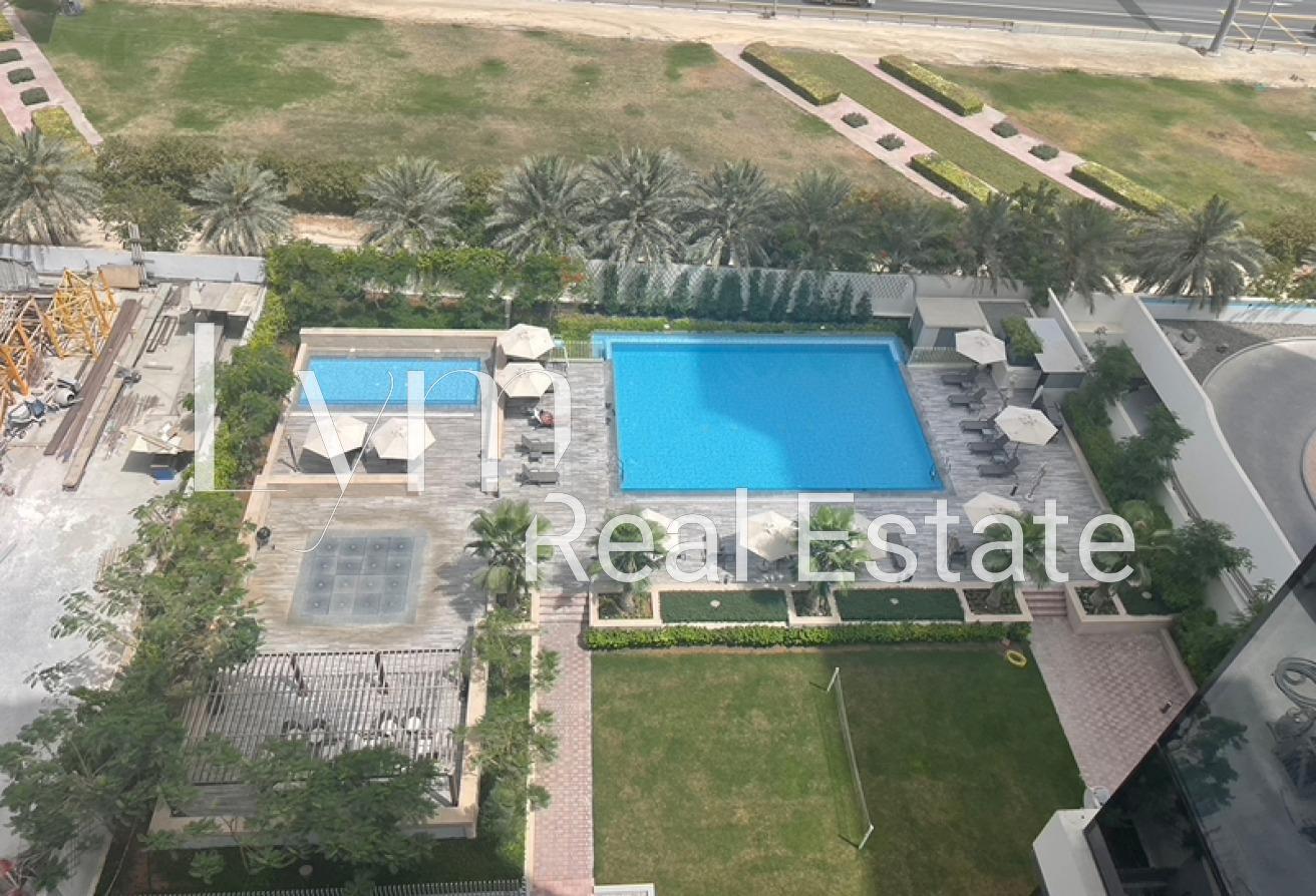Elegant Living | Burj Khalifa Views | High Floor photo 7
