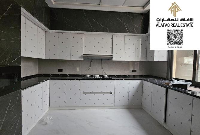 132030663 - Property Image 2