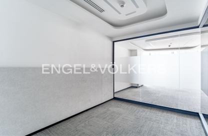 Office Space - Studio - 1 Bathroom for rent in South Tower - Emirates Financial Towers - DIFC - Dubai