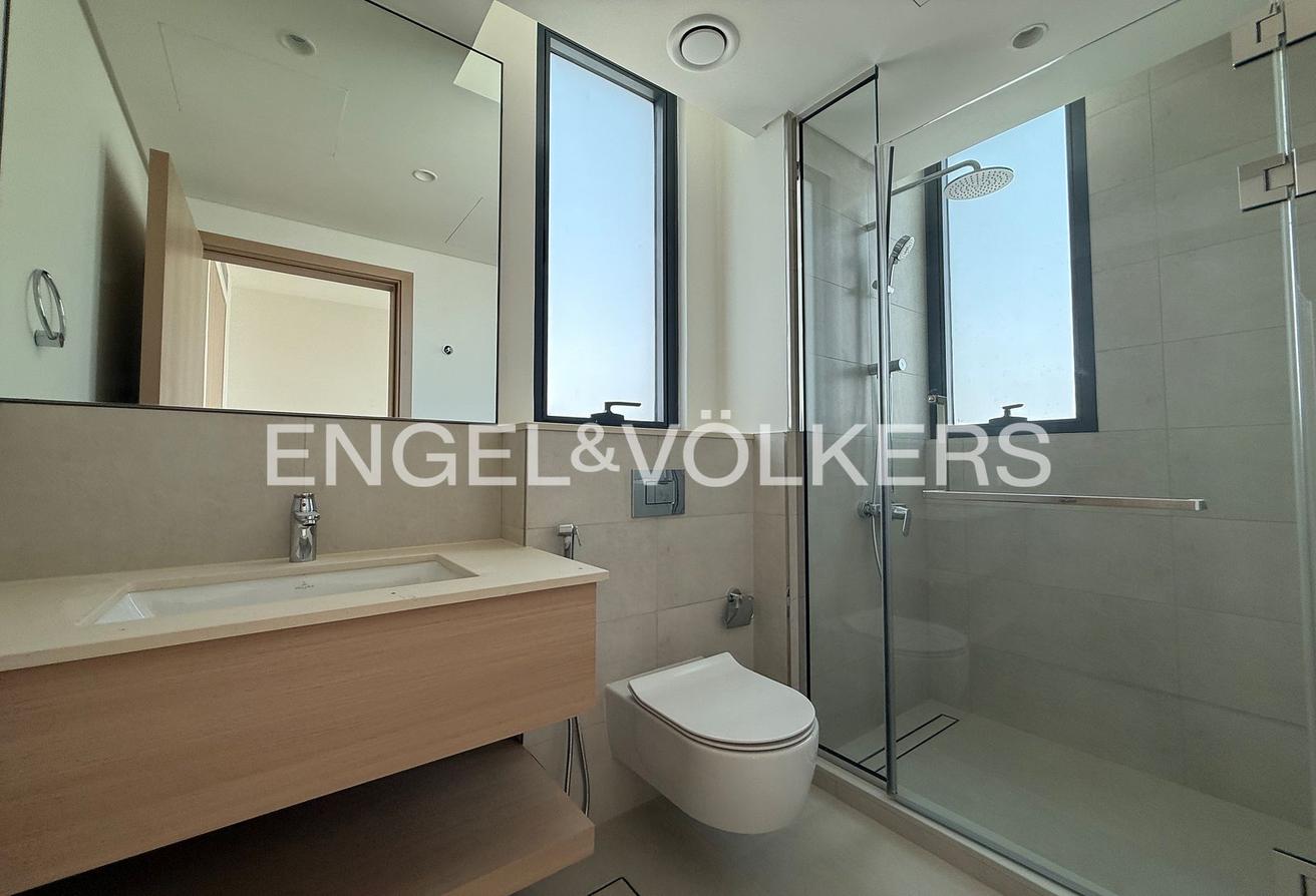 Standalone | Park View | Spacious photo 15