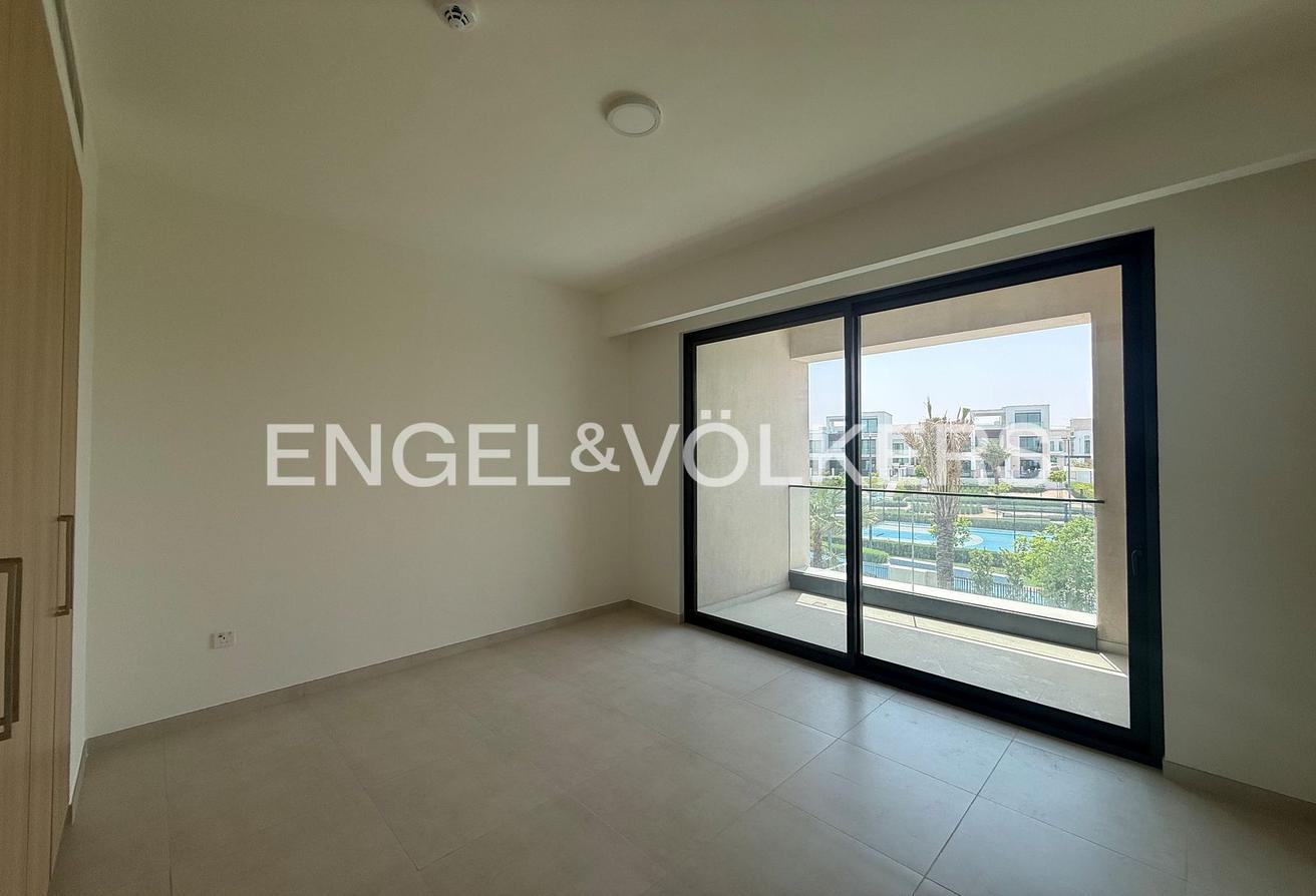 Standalone | Park View | Spacious photo 9