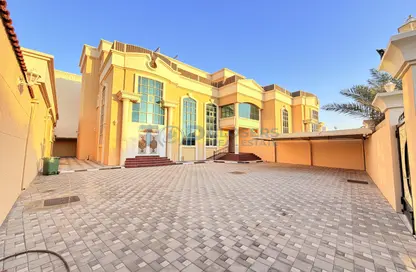 فيلا - 7 غرف نوم - 8 حمامات للايجار في السويفي - زاخر - العين