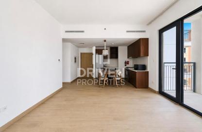 Apartment - 1 - 1 for rent in La Rive Building 1 - La Rive - Port de La Mer - La Mer - Jumeirah - Dubai