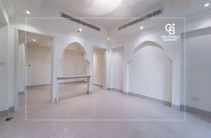 شقة - غرفة نوم - 2 حمامات للايجار في التاجر ريزيدنس - جزيرة المدينة القديمة - دبي القديمة - وسط مدينة دبي - دبي