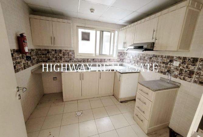 130654667 - Property Image 3