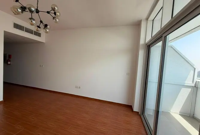 156904695 - Property Image 3
