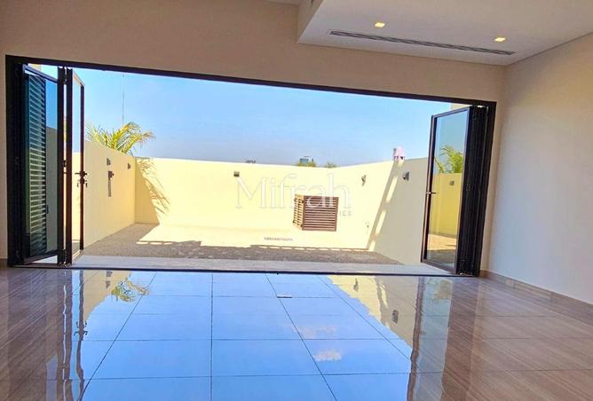 16070400 - Property Image 3