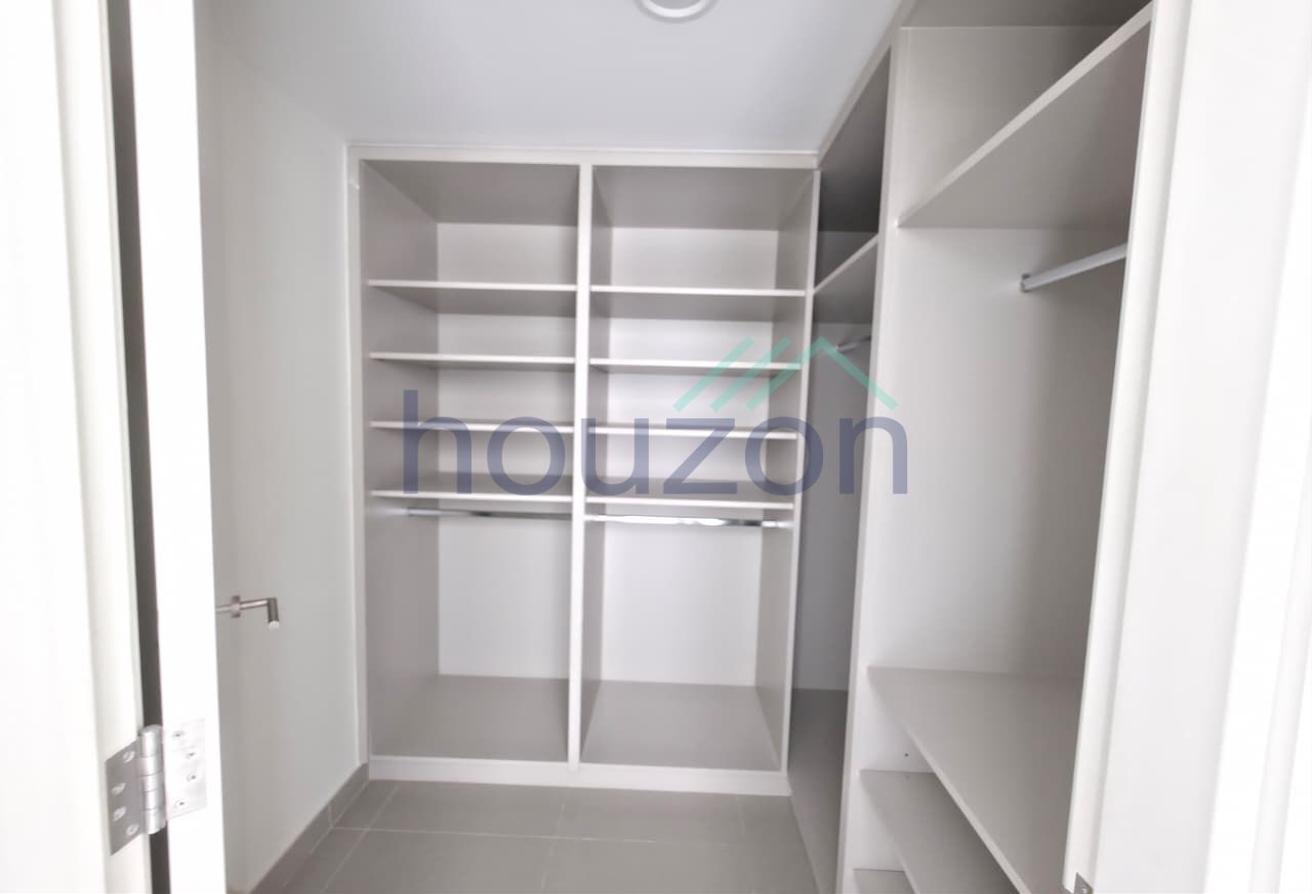 Chiller Free 4BR + Maids | Close to Pool & Park photo 9